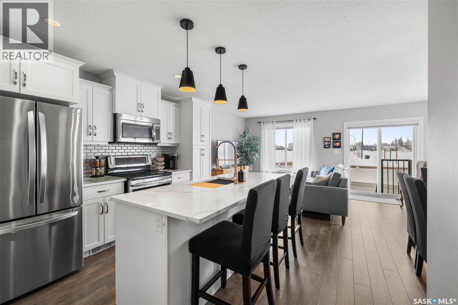 145 Plains Circle, Pilot Butte, Saskatchewan  S0G 0H5 - Photo 6 - SK035199