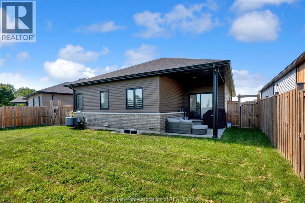 248 Moonstone Crescent, Chatham, Ontario  N7M 0S1 - Photo 5 - 26010495