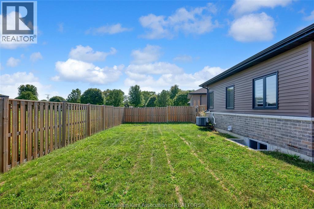 248 Moonstone Crescent, Chatham, Ontario  N7M 0S1 - Photo 8 - 26010495