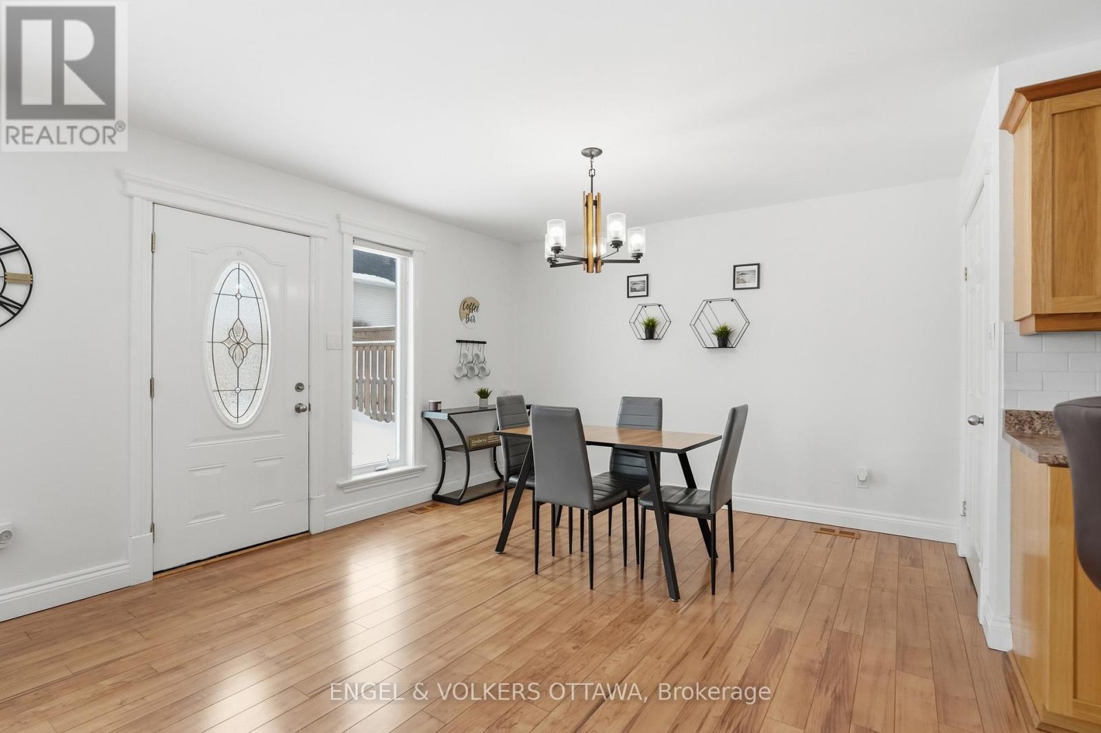 27 Ivy Avenue, Renfrew, Ontario  K7V 4C9 - Photo 17 - X12919022