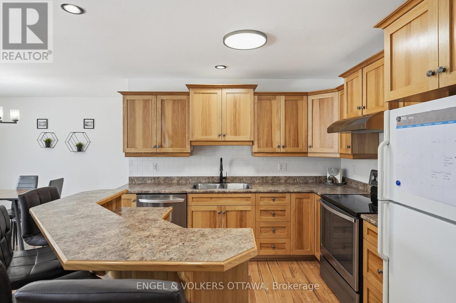 27 Ivy Avenue, Renfrew, Ontario  K7V 4C9 - Photo 14 - X12919022