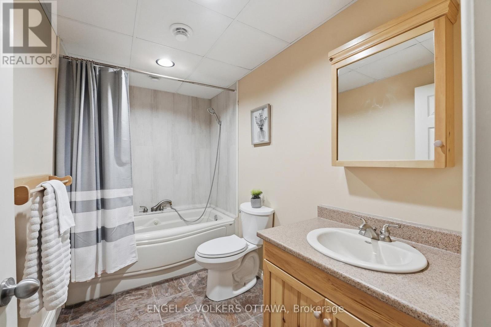 27 Ivy Avenue, Renfrew, Ontario  K7V 4C9 - Photo 33 - X12919022
