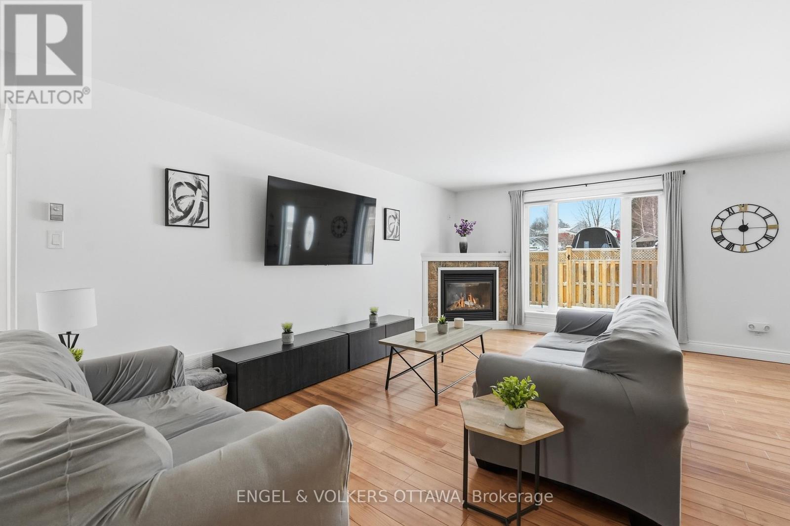 27 Ivy Avenue, Renfrew, Ontario  K7V 4C9 - Photo 6 - X12919022