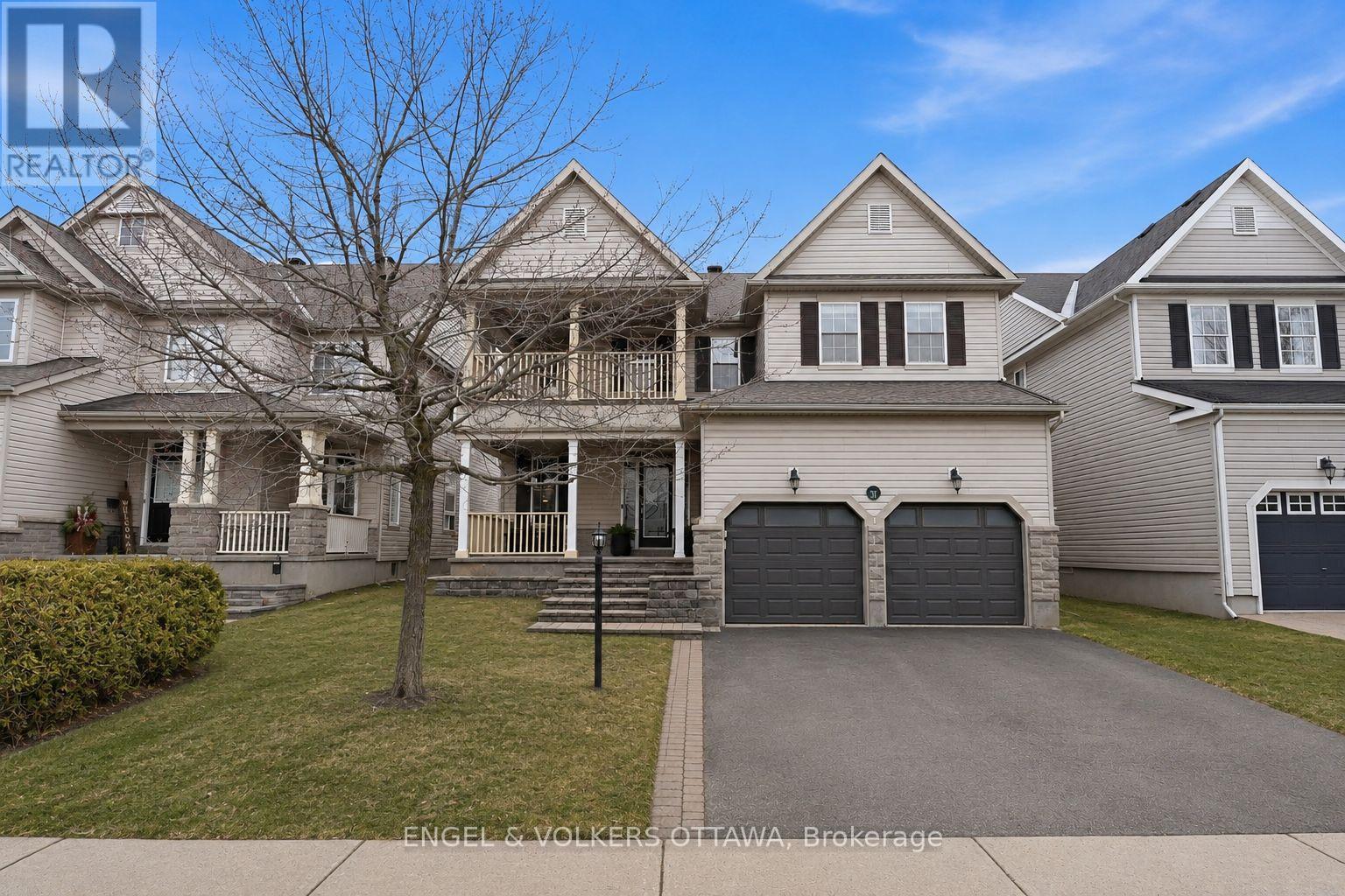 31 LEATHERWOOD CRESCENT, Ottawa, Ontario
