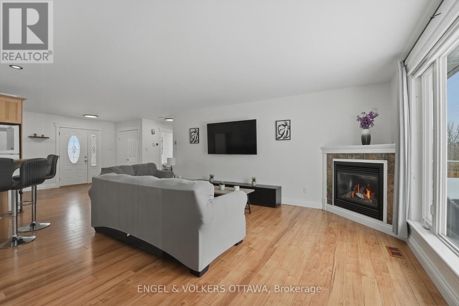 27 Ivy Avenue, Renfrew, Ontario  K7V 4C9 - Photo 8 - X12919022