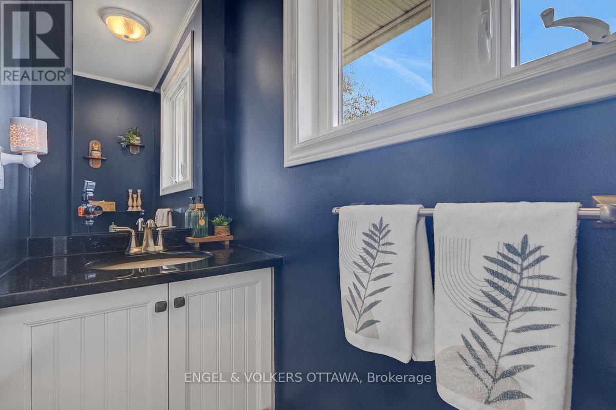 2963 Roger Stevens Drive E, Ottawa, Ontario  K0A 2T0 - Photo 13 - X13101530