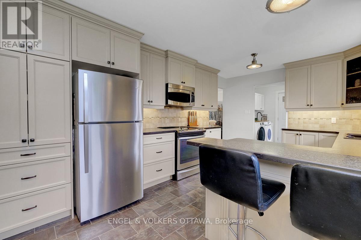 2963 Roger Stevens Drive E, Ottawa, Ontario  K0A 2T0 - Photo 12 - X13101530