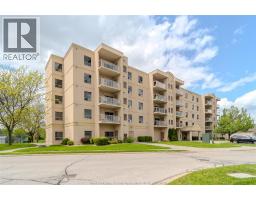 315 Village Grove DRIVE Unit# 301, Tecumseh, Ontario