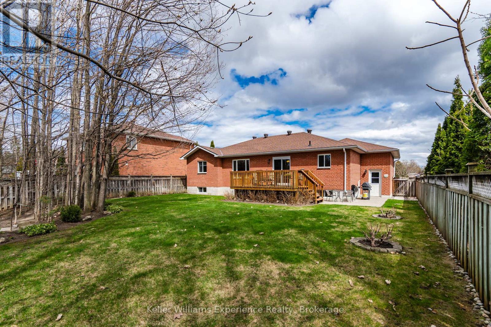 4 Byrnes Crescent, Penetanguishene, Ontario  L9M 1W4 - Photo 17 - S13101680