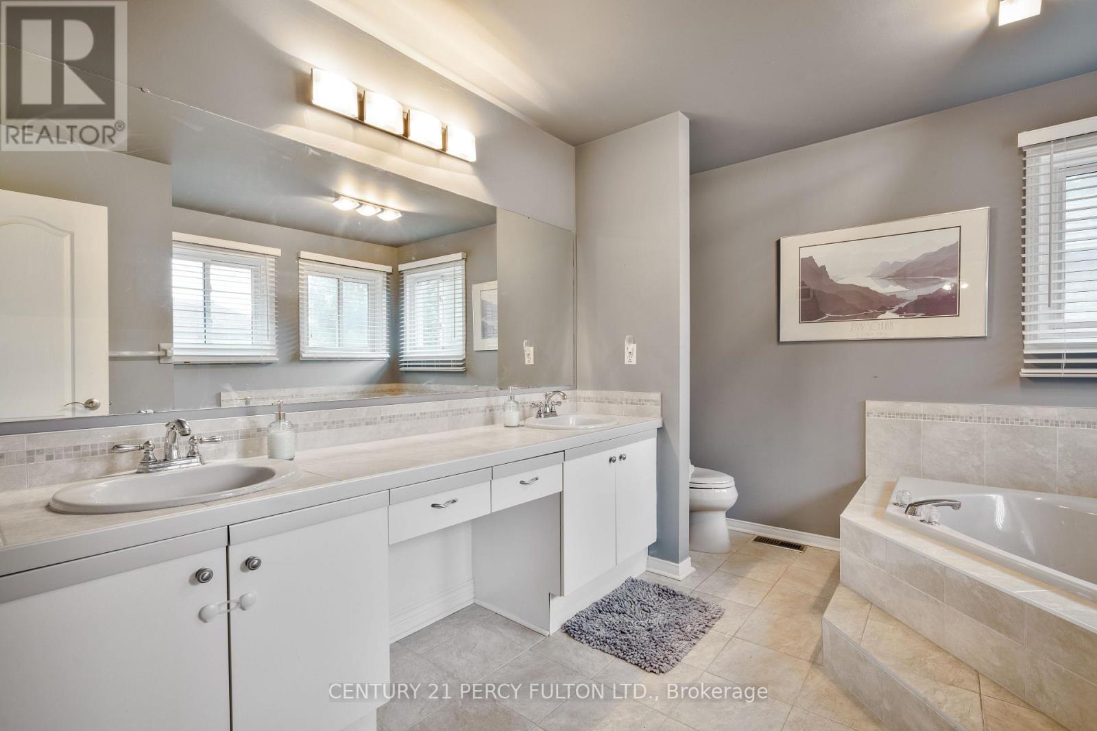 54 Cityview Circle, Barrie, Ontario  L4N 7V1 - Photo 21 - S13024080