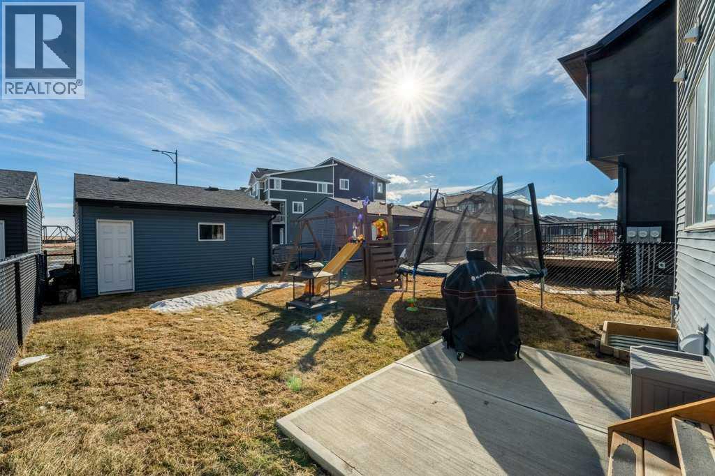 153 Waterford Boulevard, Chestermere, Alberta  T1X 2M9 - Photo 19 - A2293145