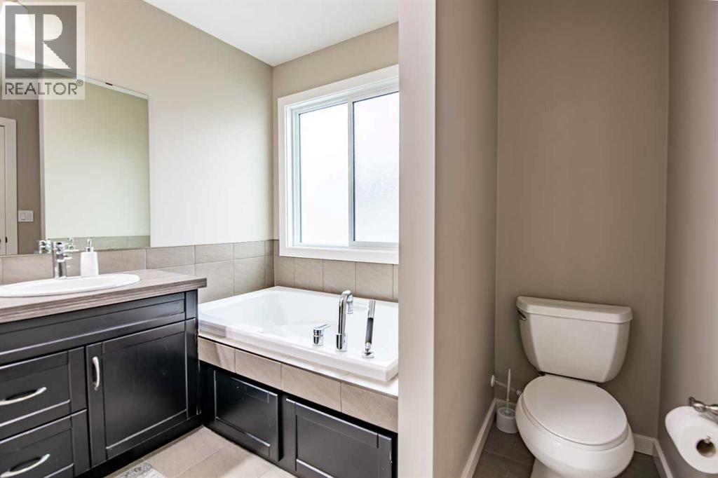 22 Caribou Crescent, Red Deer, Alberta  T4P 0T5 - Photo 33 - A2300077