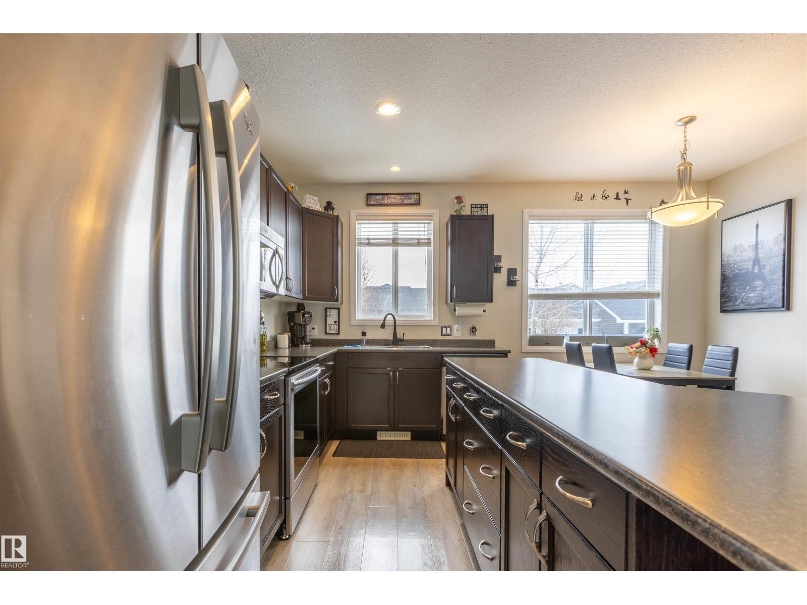 9832 105 Av, Morinville, Alberta  T8R 0C1 - Photo 11 - E4486504