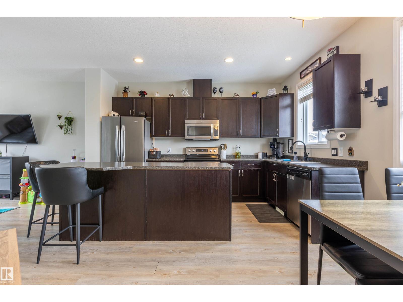 9832 105 Av, Morinville, Alberta  T8R 0C1 - Photo 14 - E4486504