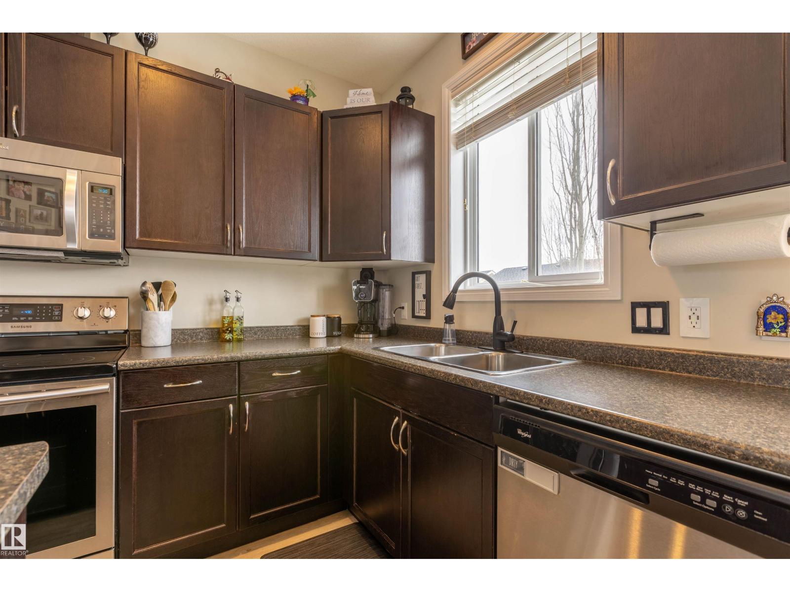 9832 105 Av, Morinville, Alberta  T8R 0C1 - Photo 13 - E4486504