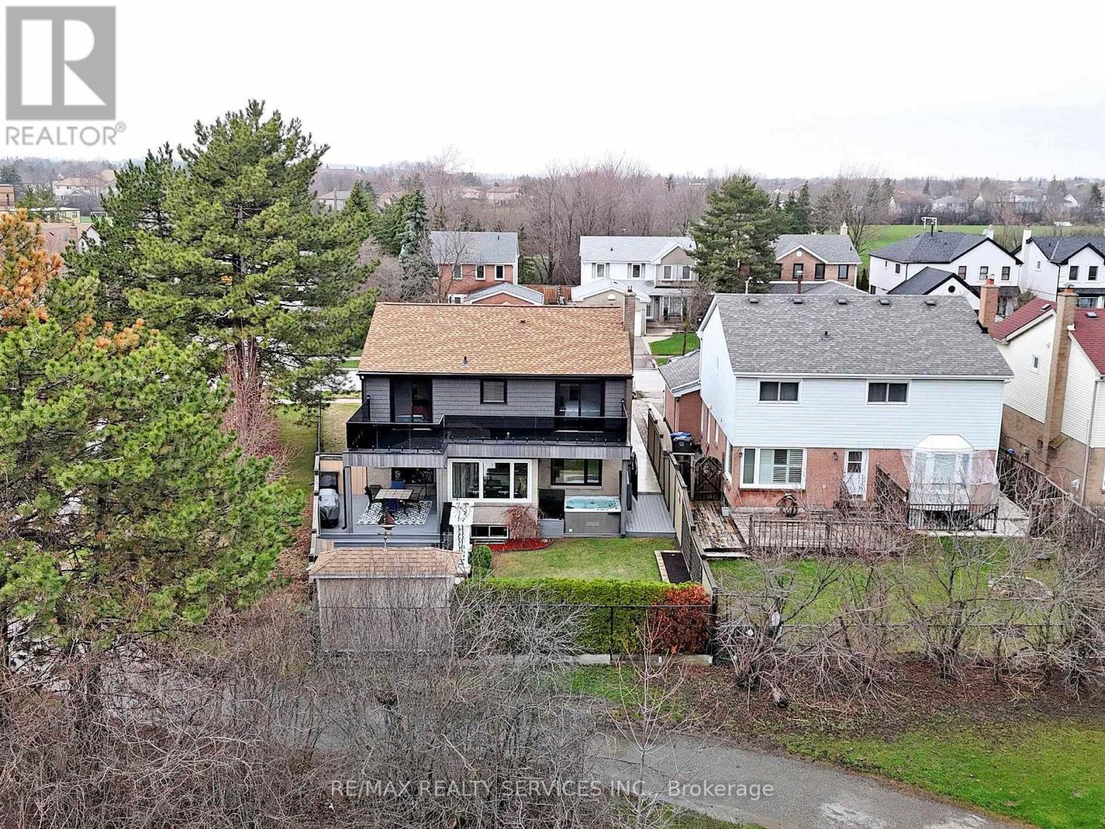 55 Northampton Street, Brampton, Ontario  L6S 3Z6 - Photo 42 - W13099422