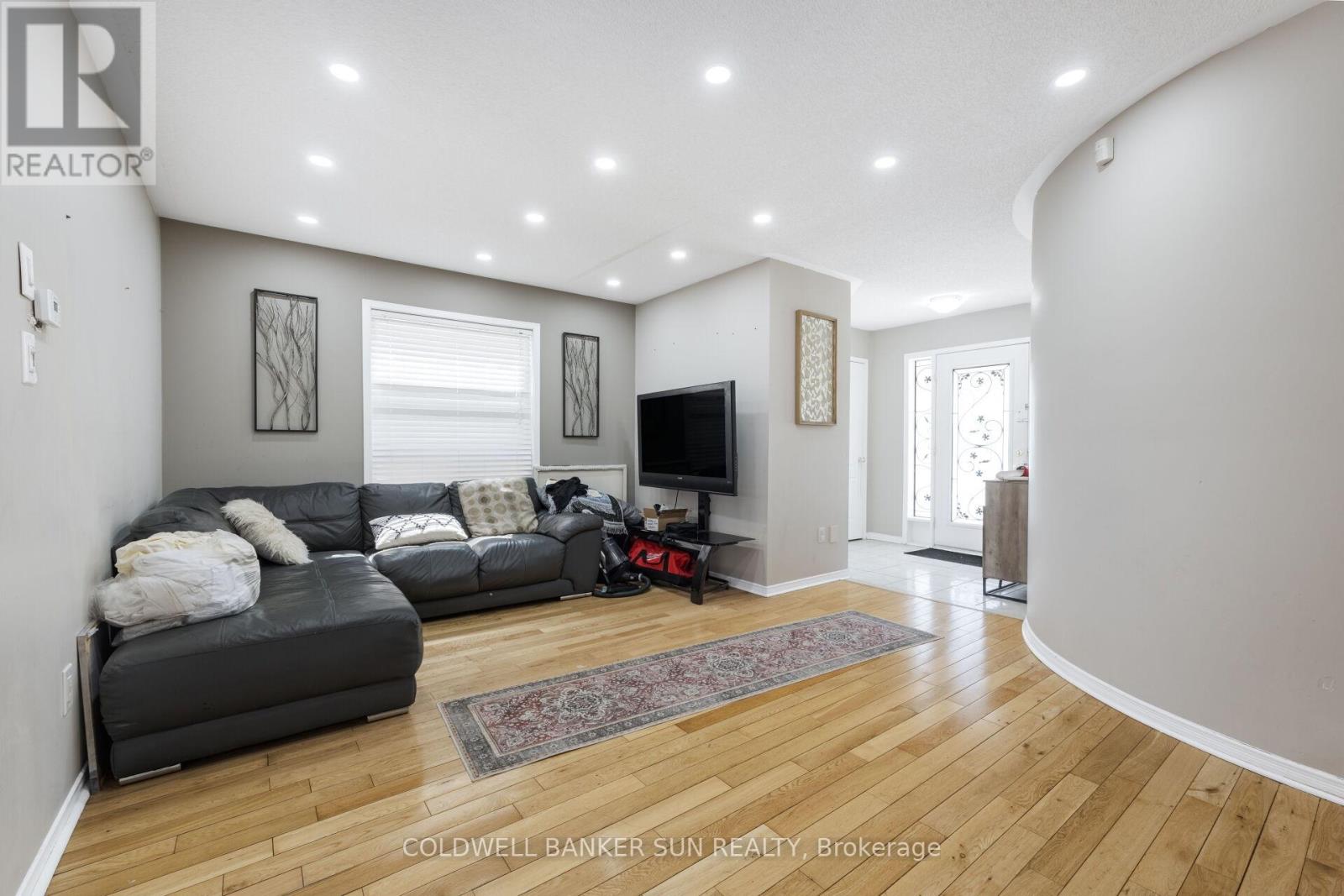 21 Sunnyview Road, Brampton, Ontario  L7A 3E4 - Photo 9 - W13095634