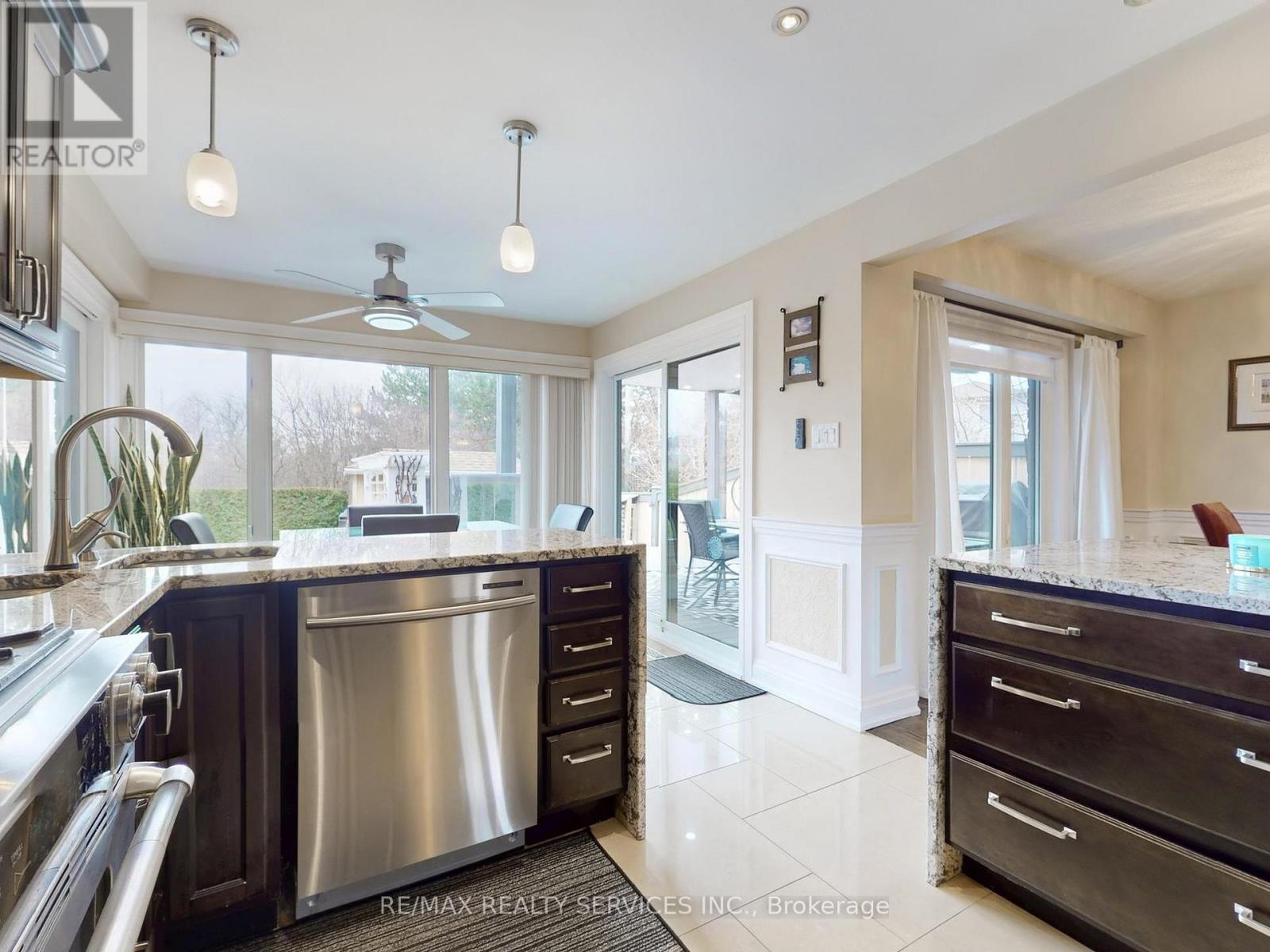 55 Northampton Street, Brampton, Ontario  L6S 3Z6 - Photo 17 - W13099422