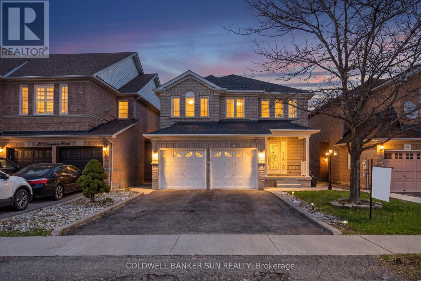 21 Sunnyview Road, Brampton, Ontario  L7A 3E4 - Photo 2 - W13095634