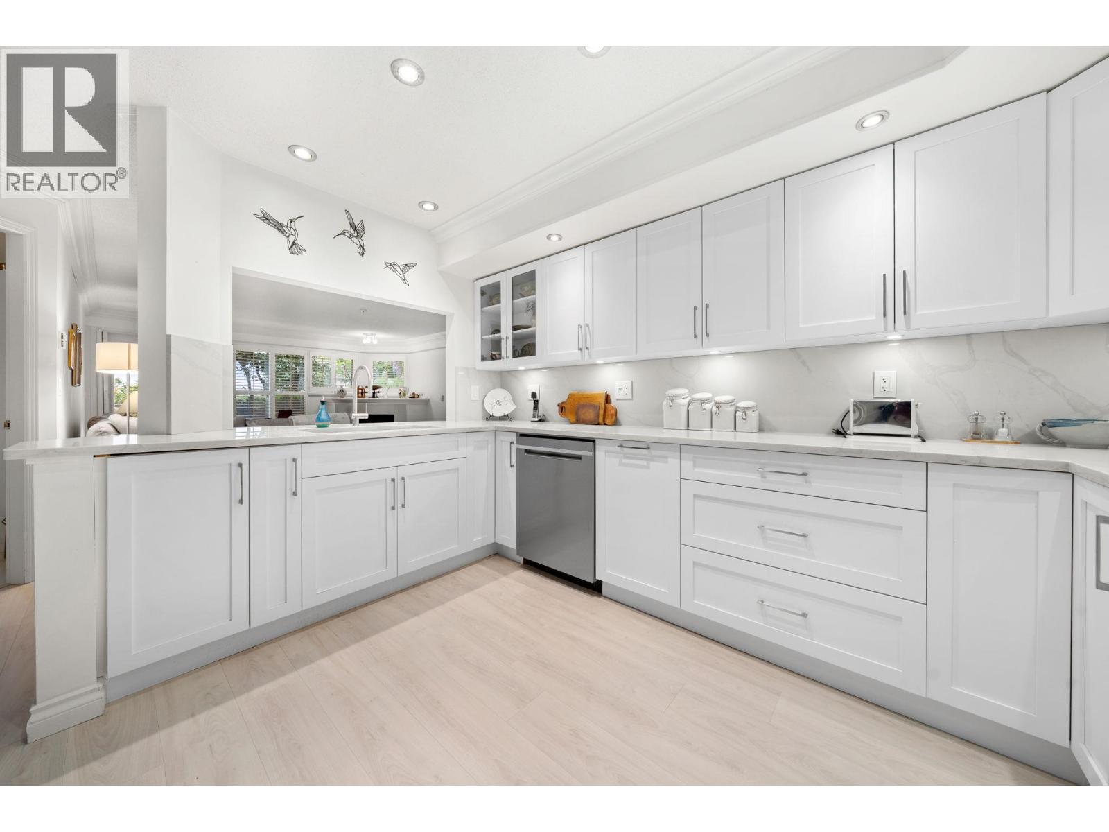 Lorem Ipsum Dolor Sit, New Westminster, British Columbia  V3L  - Photo 19 - DEMO29721911
