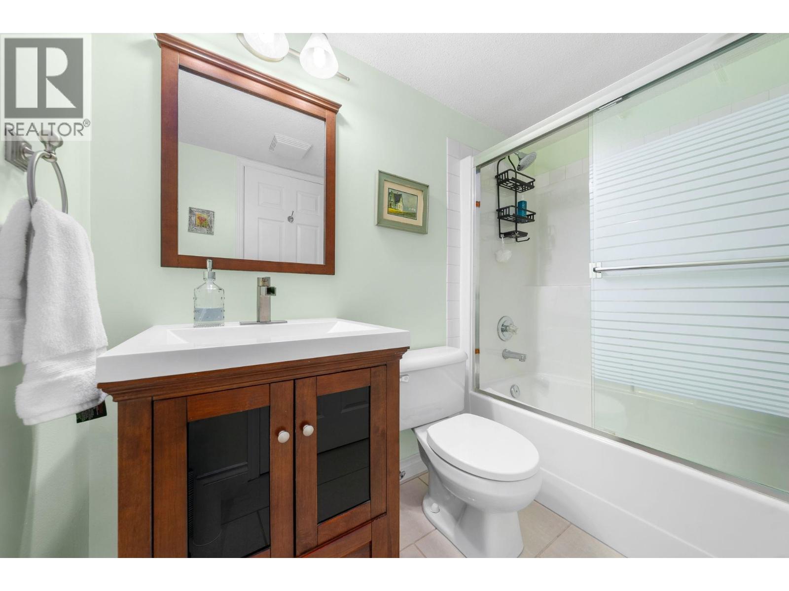 Lorem Ipsum Dolor Sit, New Westminster, British Columbia  V3L  - Photo 34 - DEMO29721911