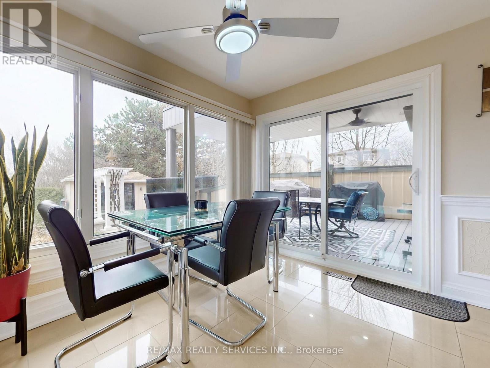 55 Northampton Street, Brampton, Ontario  L6S 3Z6 - Photo 14 - W13099422
