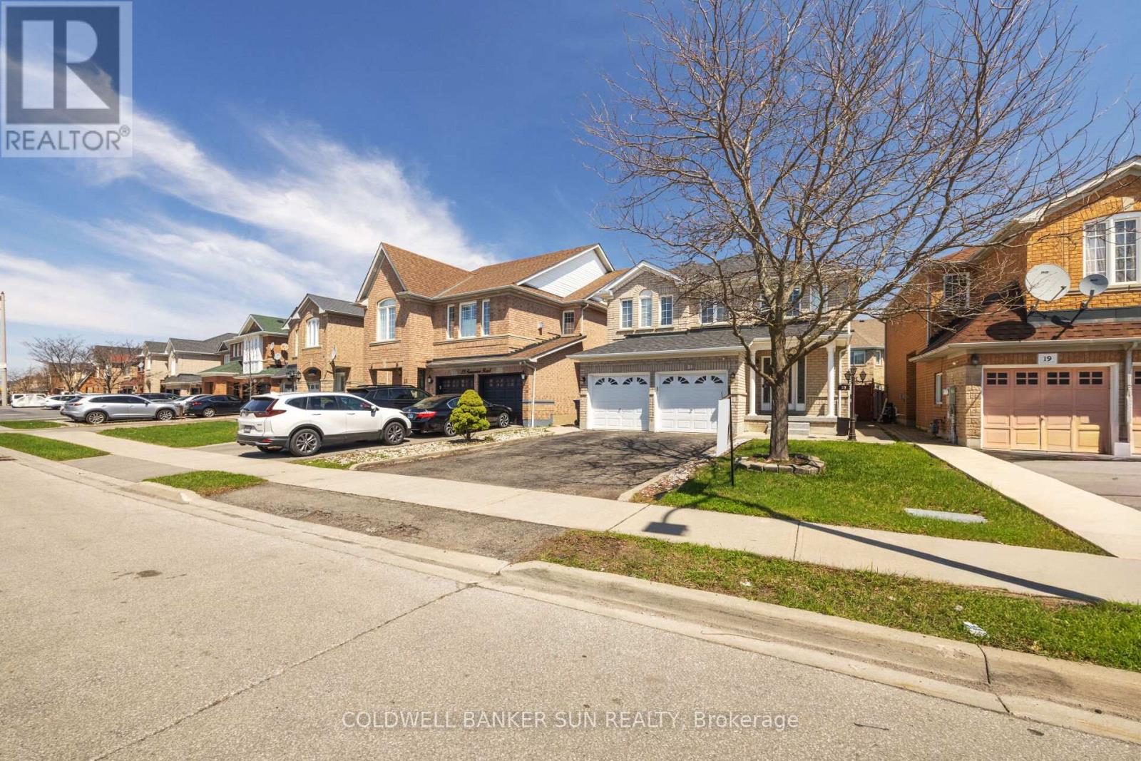 21 Sunnyview Road, Brampton, Ontario  L7A 3E4 - Photo 5 - W13095634