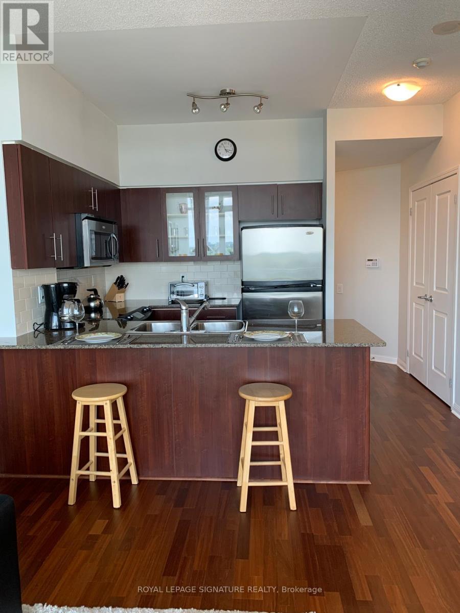 1803 - 15 Windermere Avenue, Toronto, Ontario  M6S 5A2 - Photo 6 - W13101310