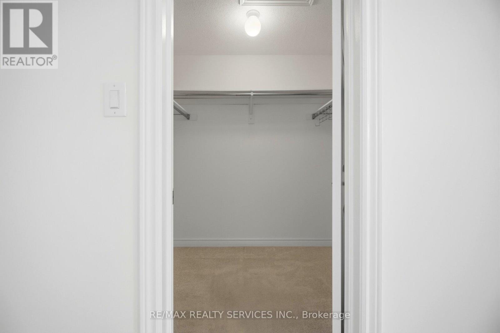 8 Oleary Road, Brampton, Ontario  L7A 4W9 - Photo 26 - W13101398