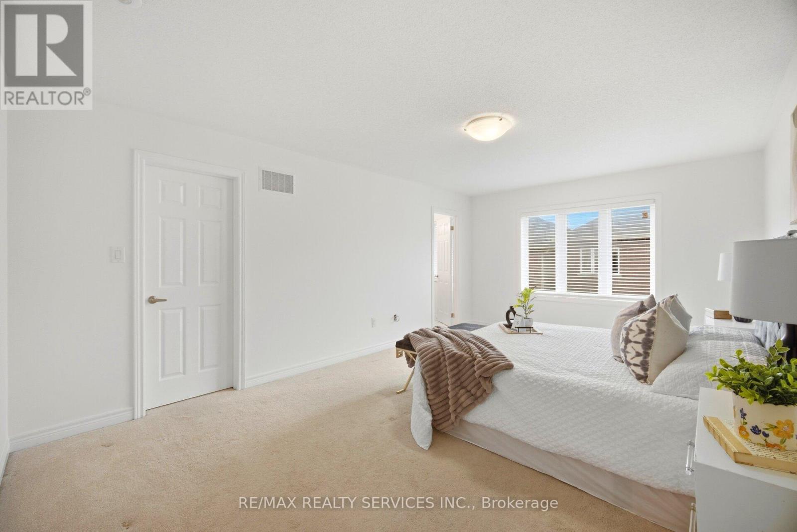 8 Oleary Road, Brampton, Ontario  L7A 4W9 - Photo 22 - W13101398