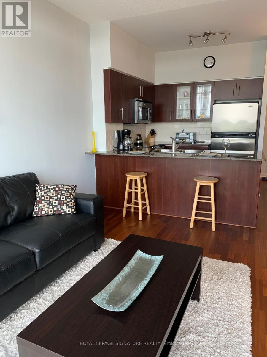 1803 - 15 Windermere Avenue, Toronto, Ontario  M6S 5A2 - Photo 7 - W13101310