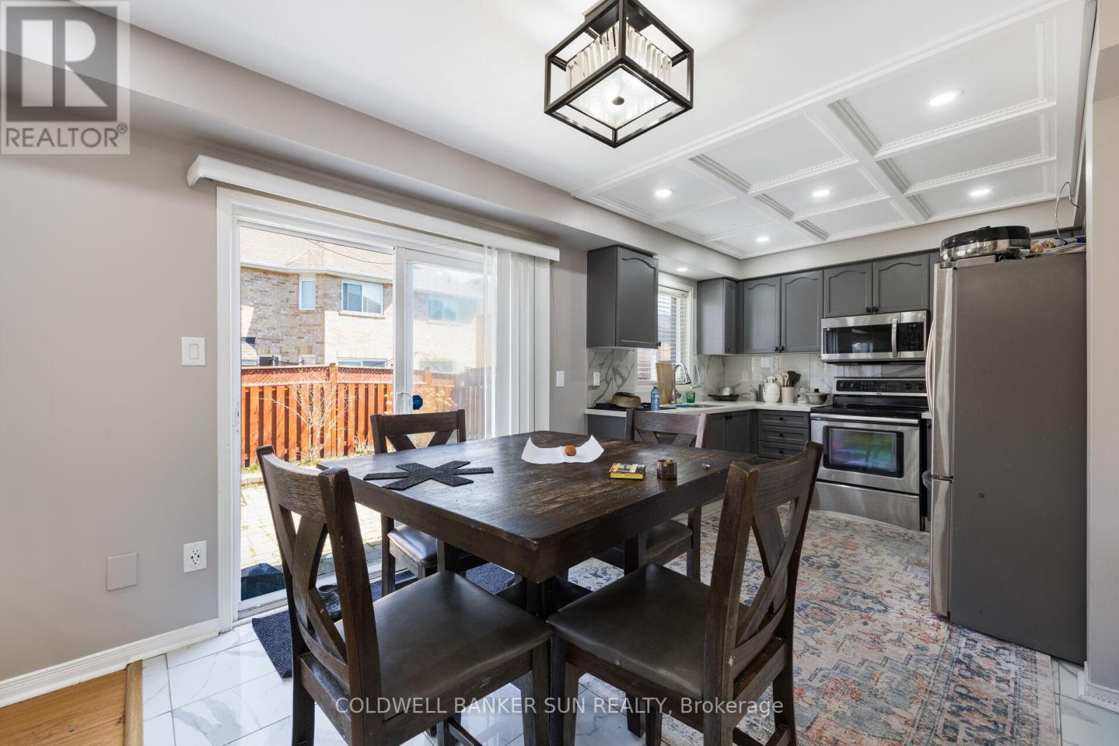 21 Sunnyview Road, Brampton, Ontario  L7A 3E4 - Photo 10 - W13095634