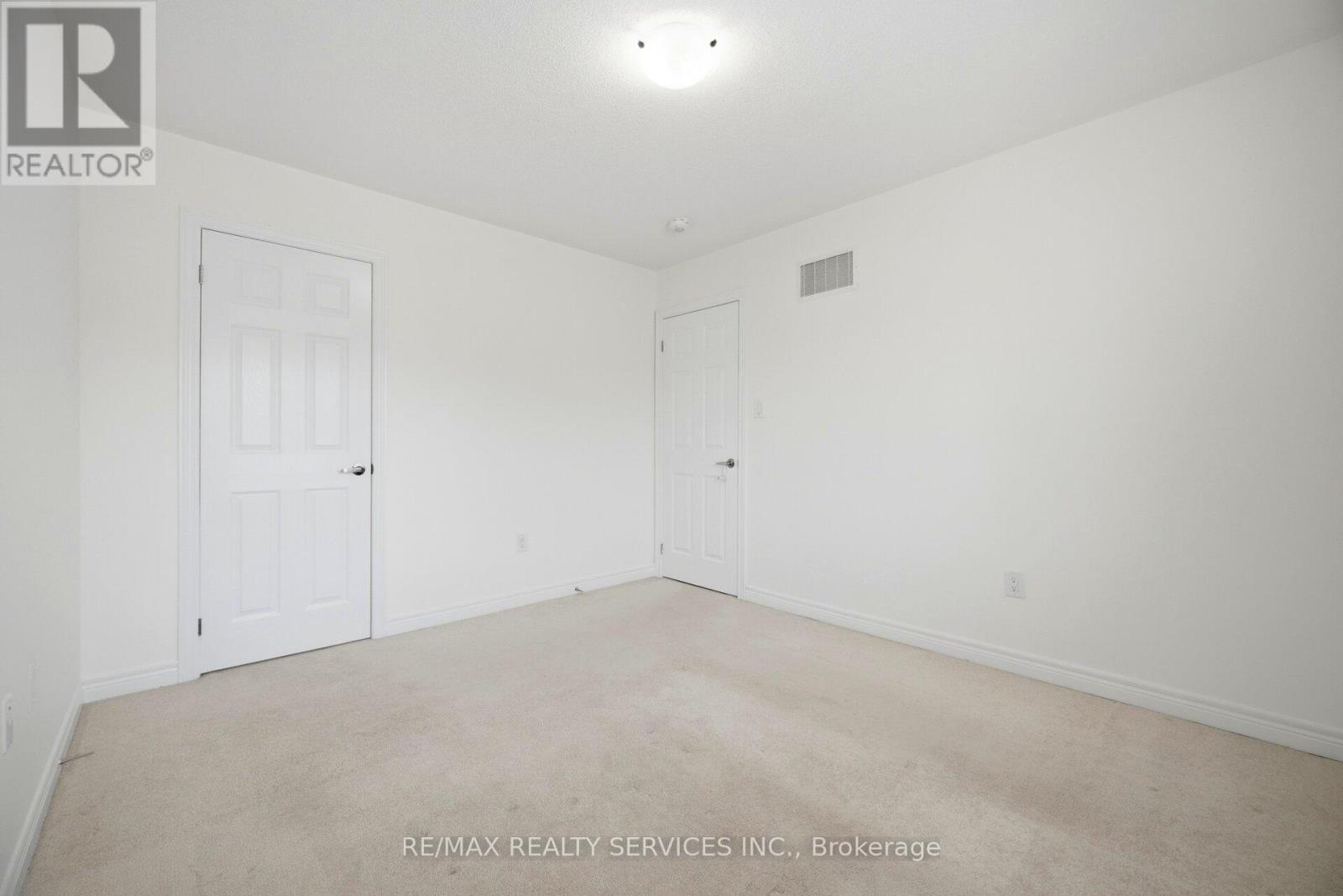 8 Oleary Road, Brampton, Ontario  L7A 4W9 - Photo 28 - W13101398