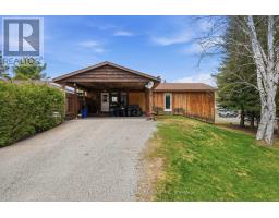 2710 MONCK ROAD, Highlands East, Ontario