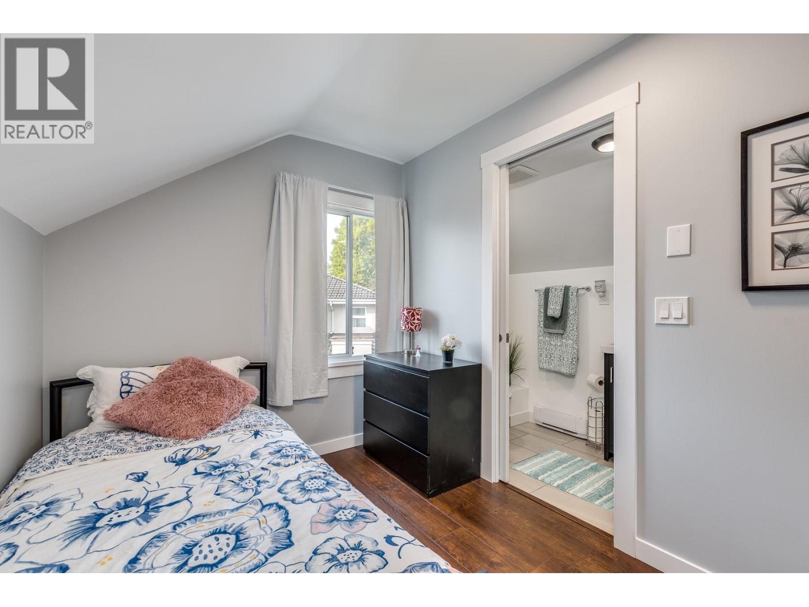 1276 Douglas Road, Burnaby, British Columbia  V5C 4Z9 - Photo 13 - R3121232
