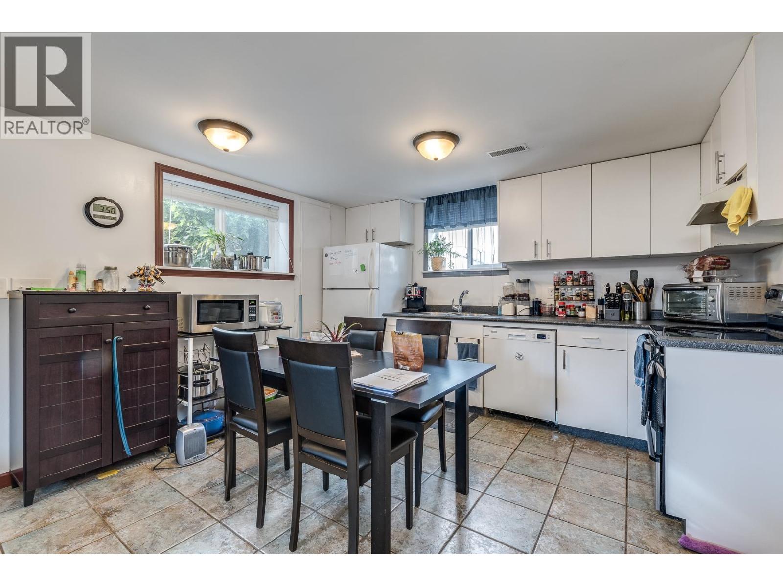 1276 Douglas Road, Burnaby, British Columbia  V5C 4Z9 - Photo 18 - R3121232