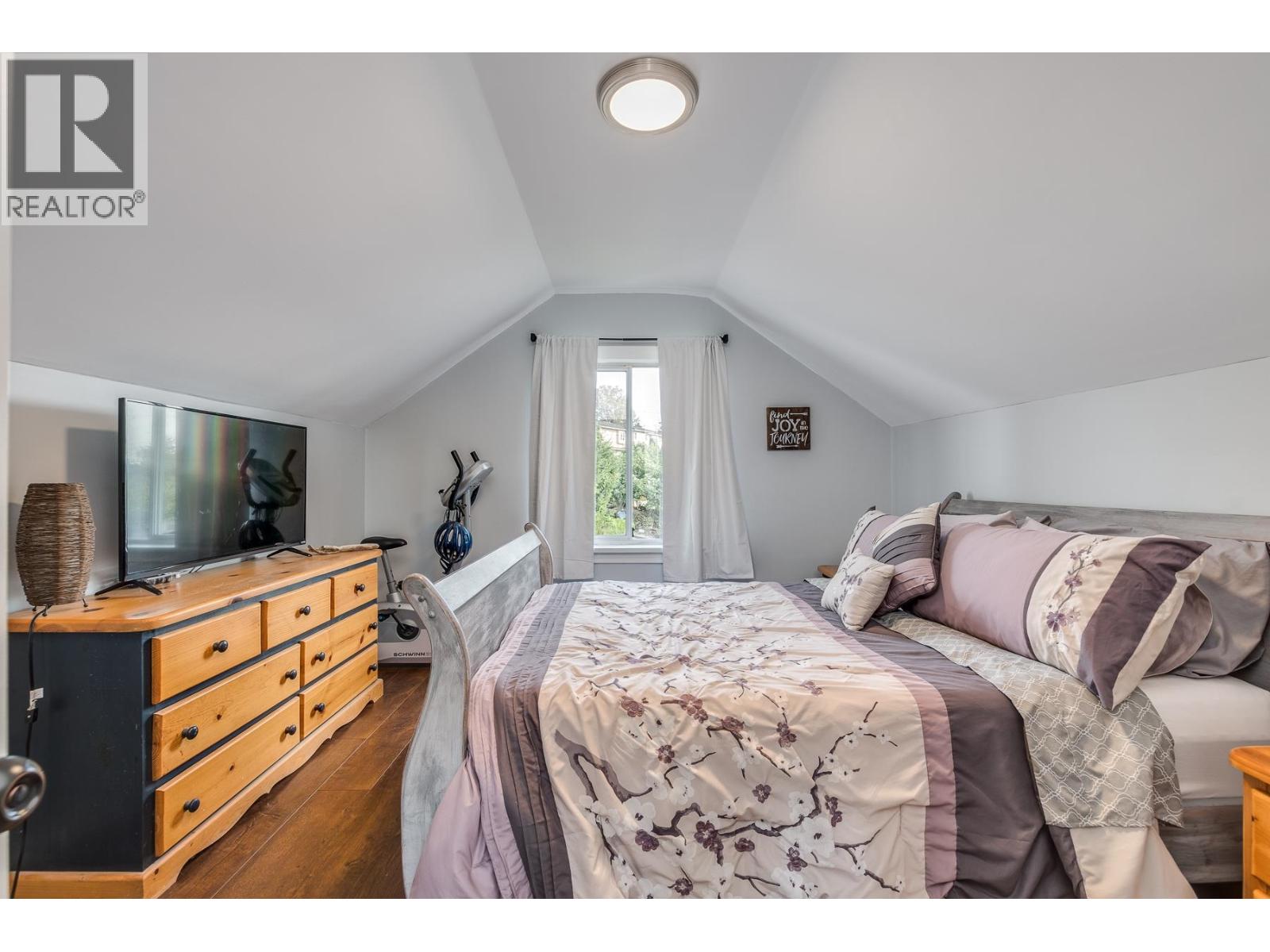 1276 Douglas Road, Burnaby, British Columbia  V5C 4Z9 - Photo 9 - R3121232