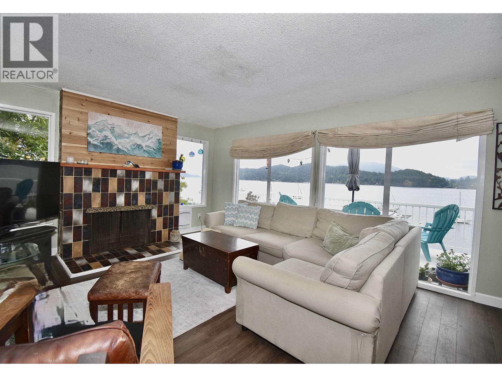 484 Marine Drive, Gibsons, British Columbia  V0N 1V0 - Photo 10 - R3121254