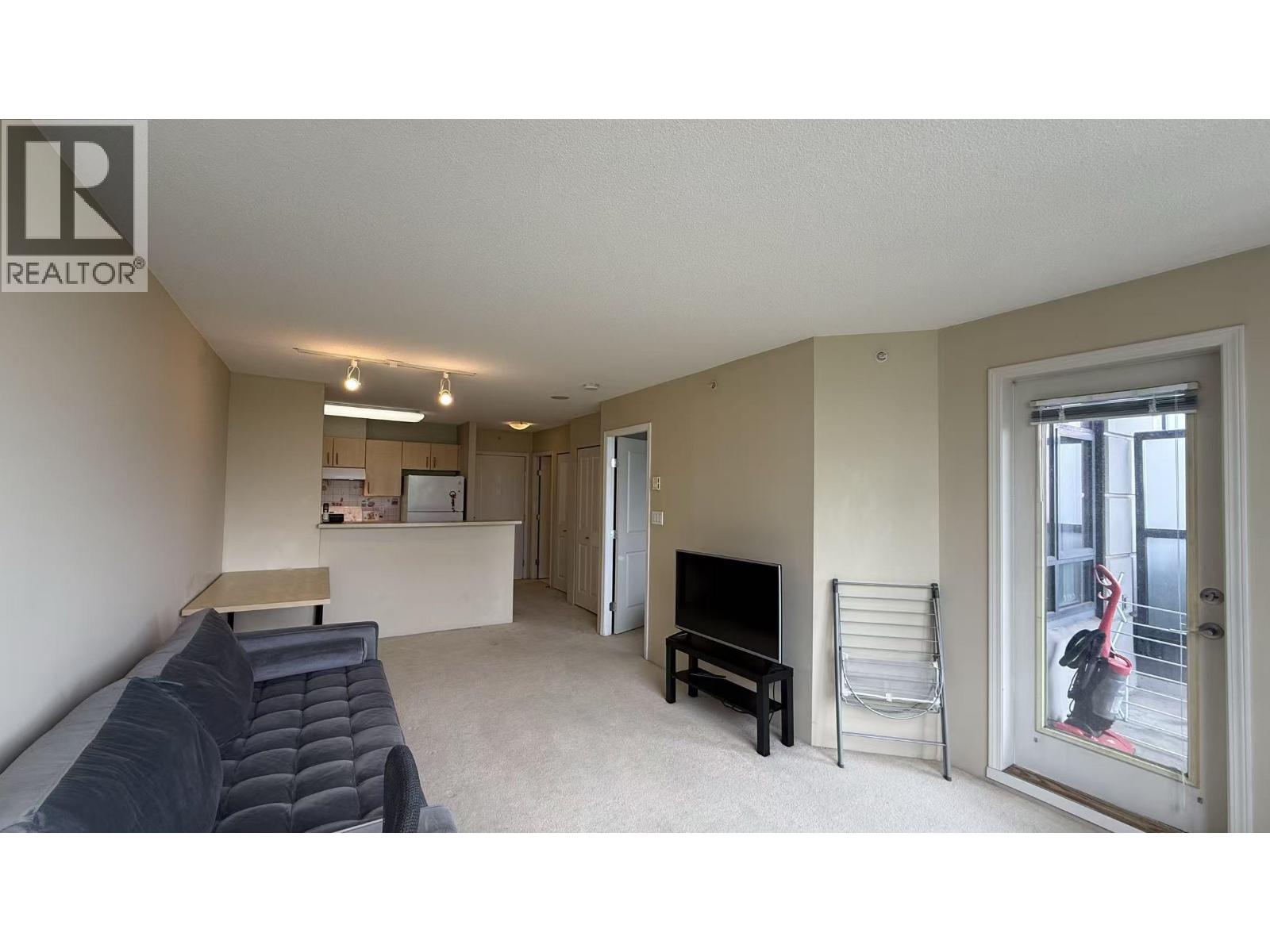 503 3520 Crowley Drive, Vancouver, British Columbia  V5R 6G9 - Photo 7 - R3121230