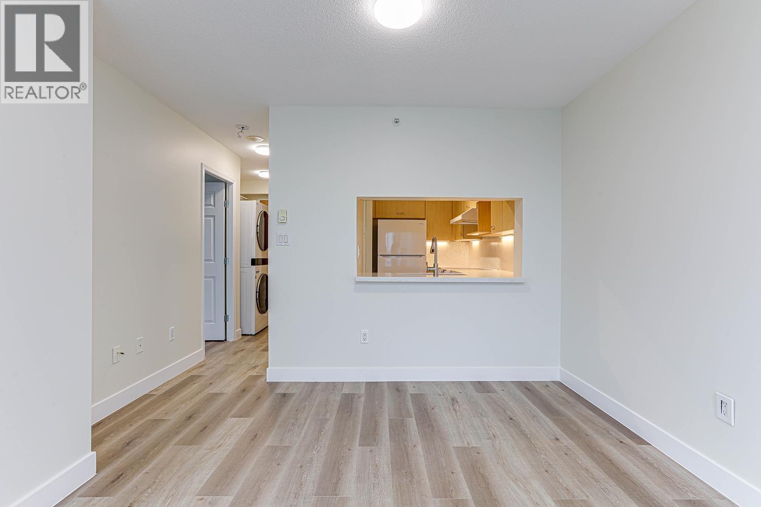 1704 1148 Heffley Crescent, Coquitlam, British Columbia  V3B 8A6 - Photo 8 - R3121248