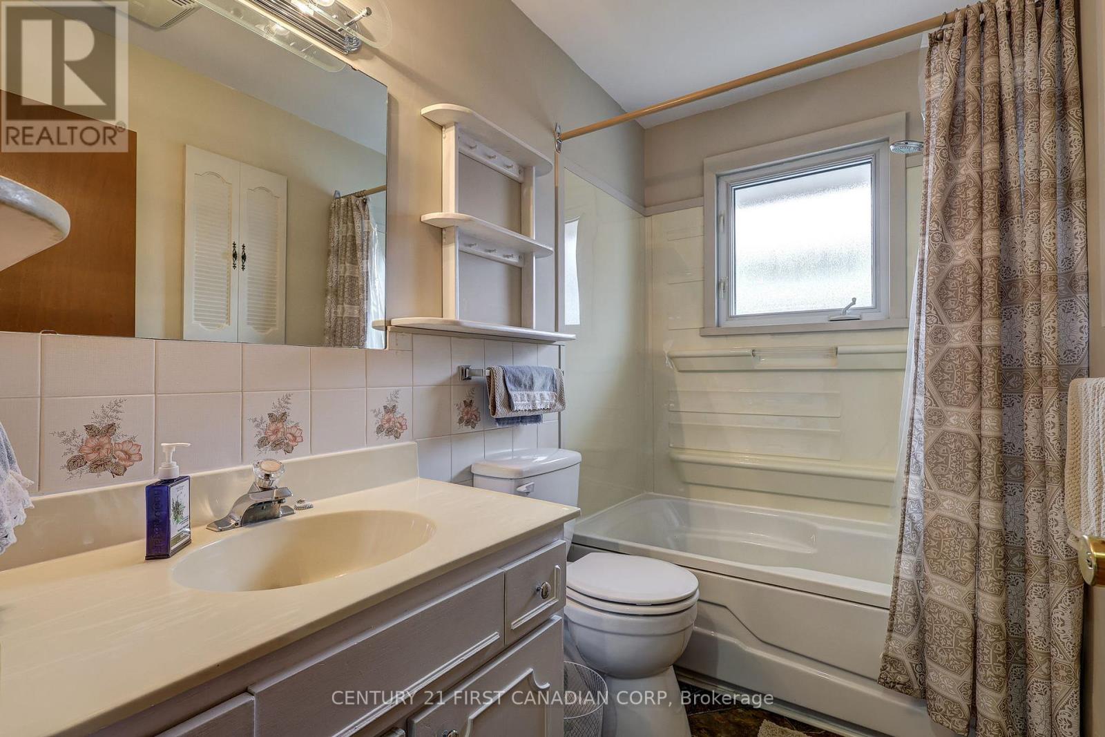 12 Rosemount Crescent, St. Thomas, Ontario  N5P 2J1 - Photo 19 - X13101670