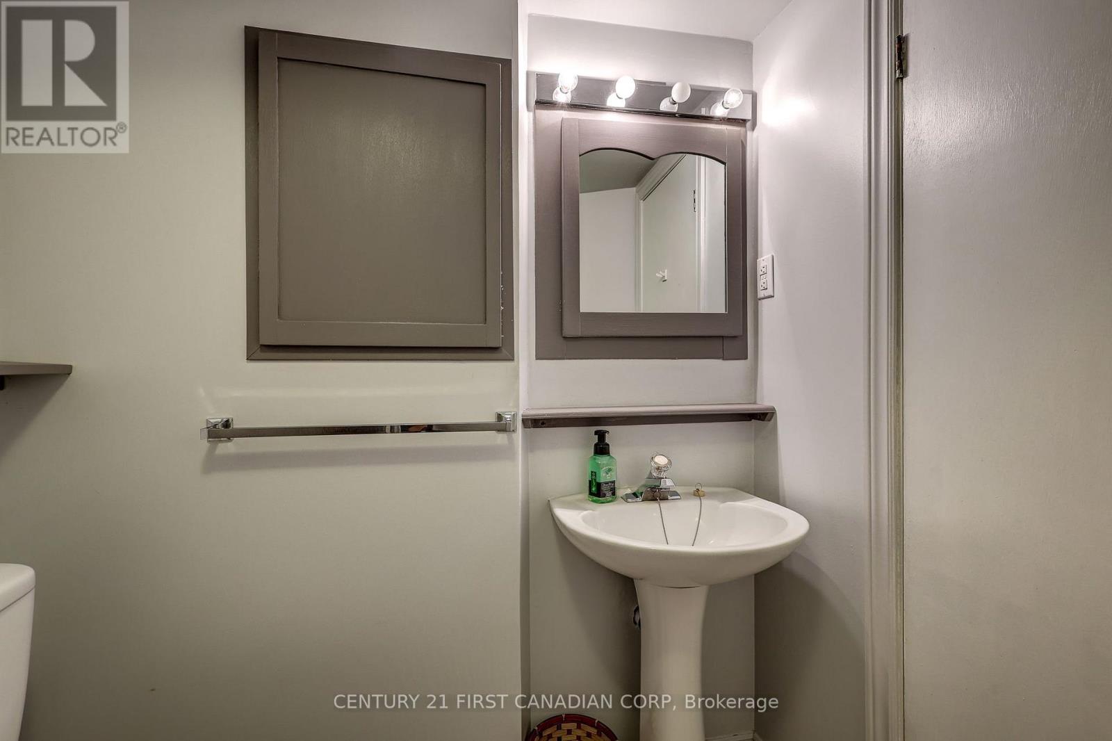 12 Rosemount Crescent, St. Thomas, Ontario  N5P 2J1 - Photo 39 - X13101670