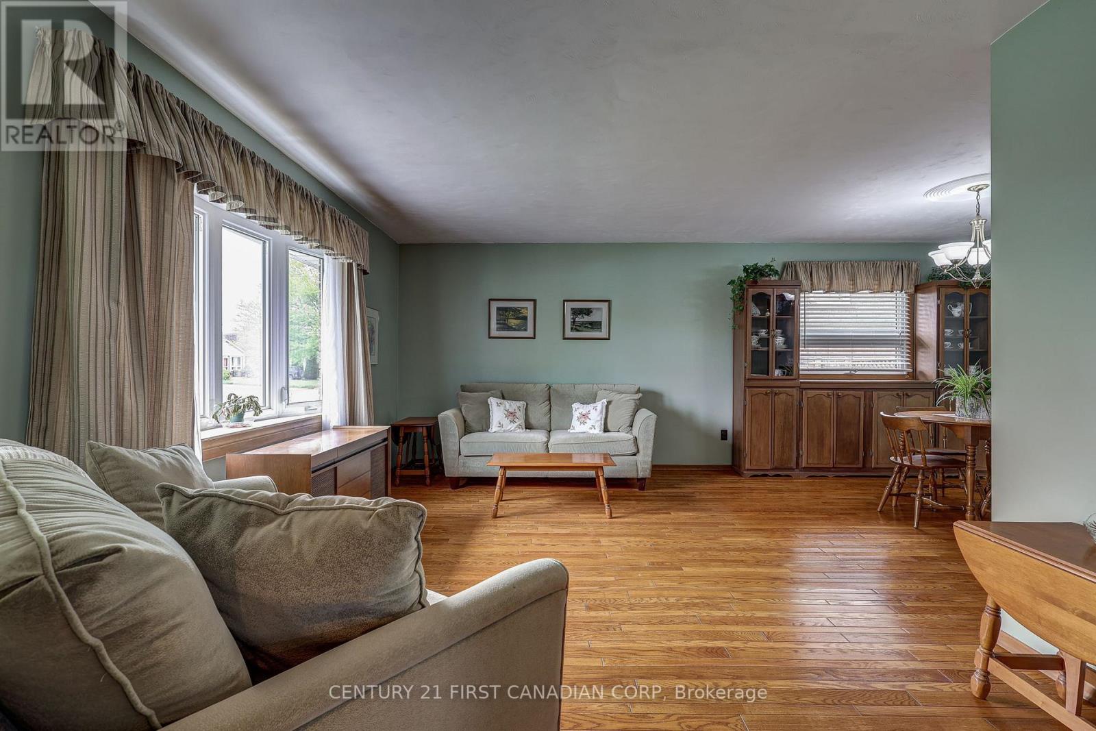 12 Rosemount Crescent, St. Thomas, Ontario  N5P 2J1 - Photo 6 - X13101670