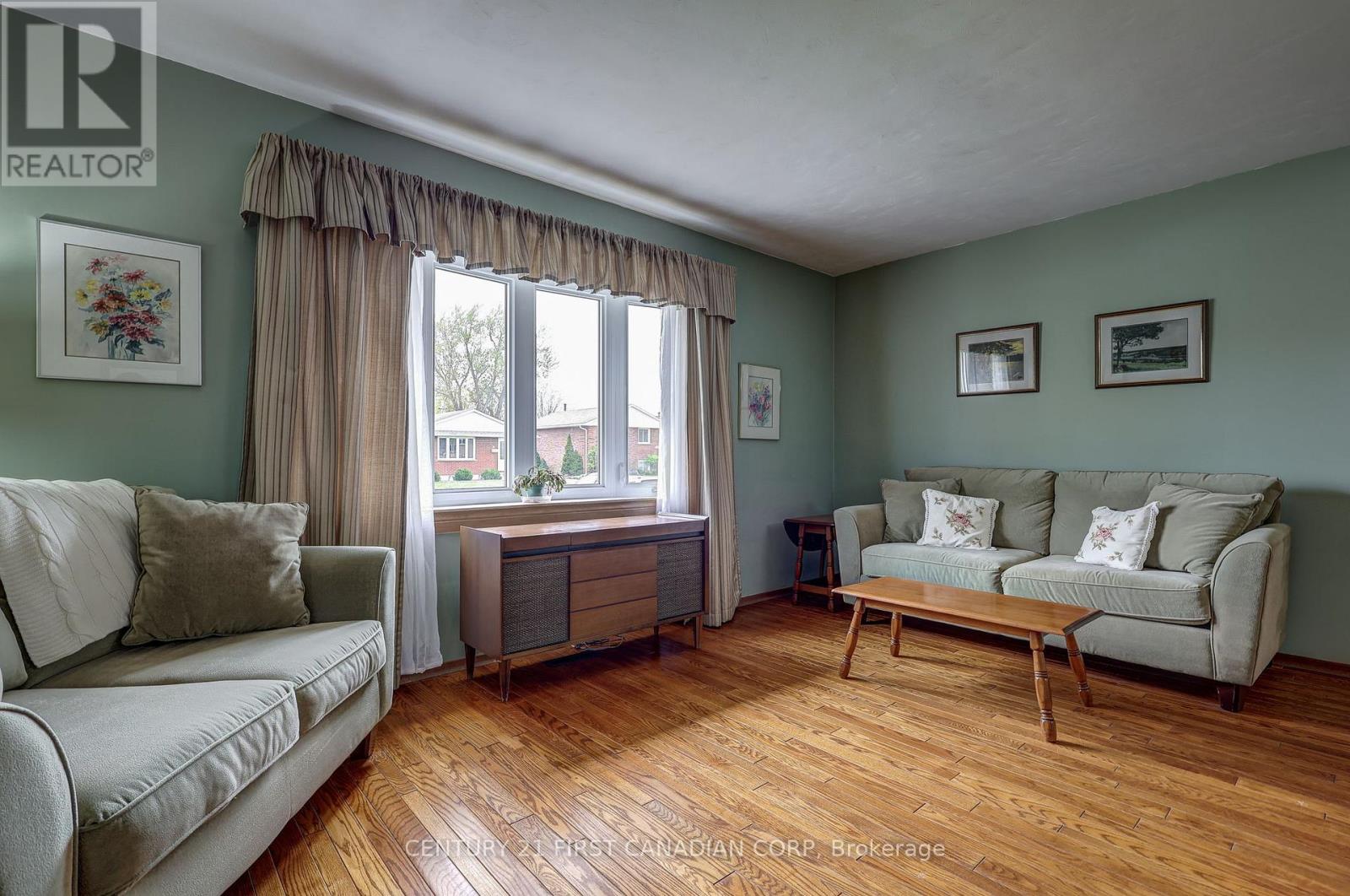 12 Rosemount Crescent, St. Thomas, Ontario  N5P 2J1 - Photo 7 - X13101670