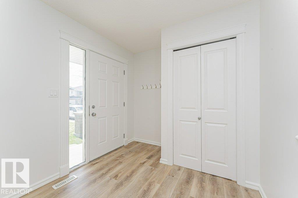 6354 Sandin Wy Nw Nw, Edmonton, Alberta  T6R 0K1 - Photo 2 - E4486511