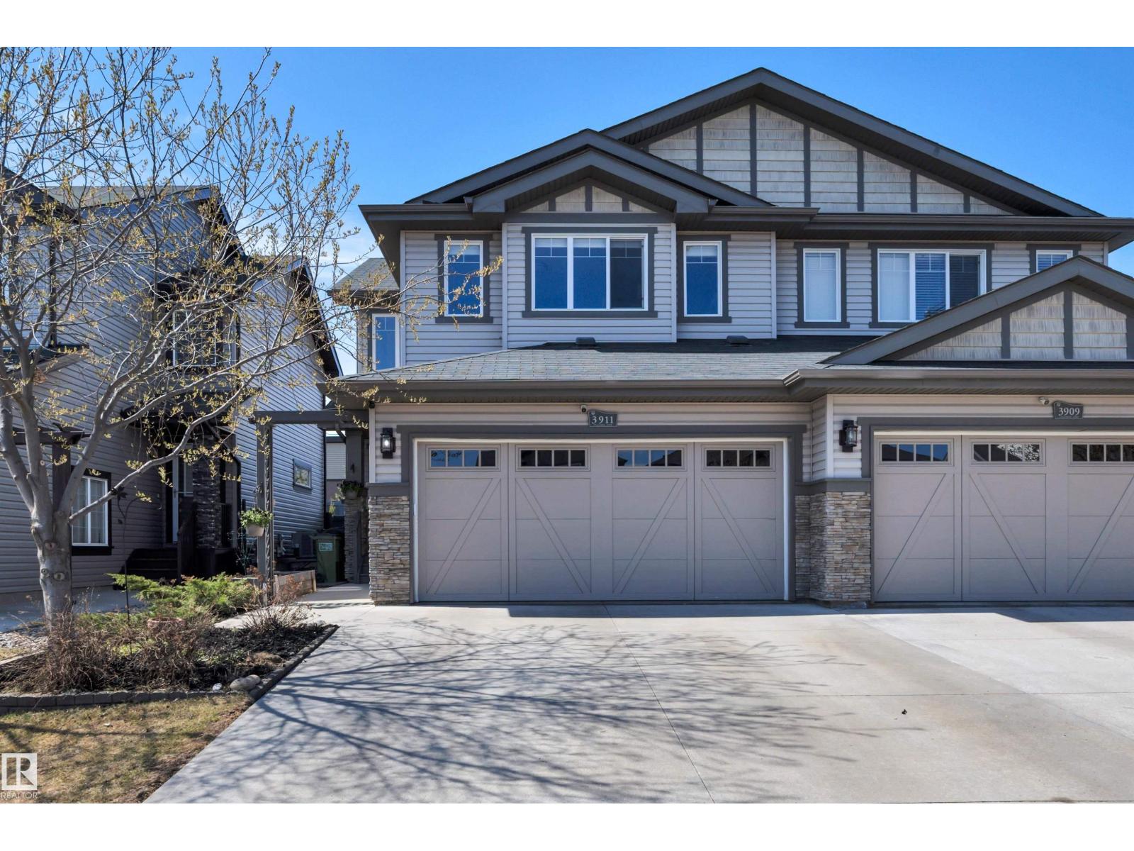 3911 GALLINGER LO NW, edmonton, Alberta