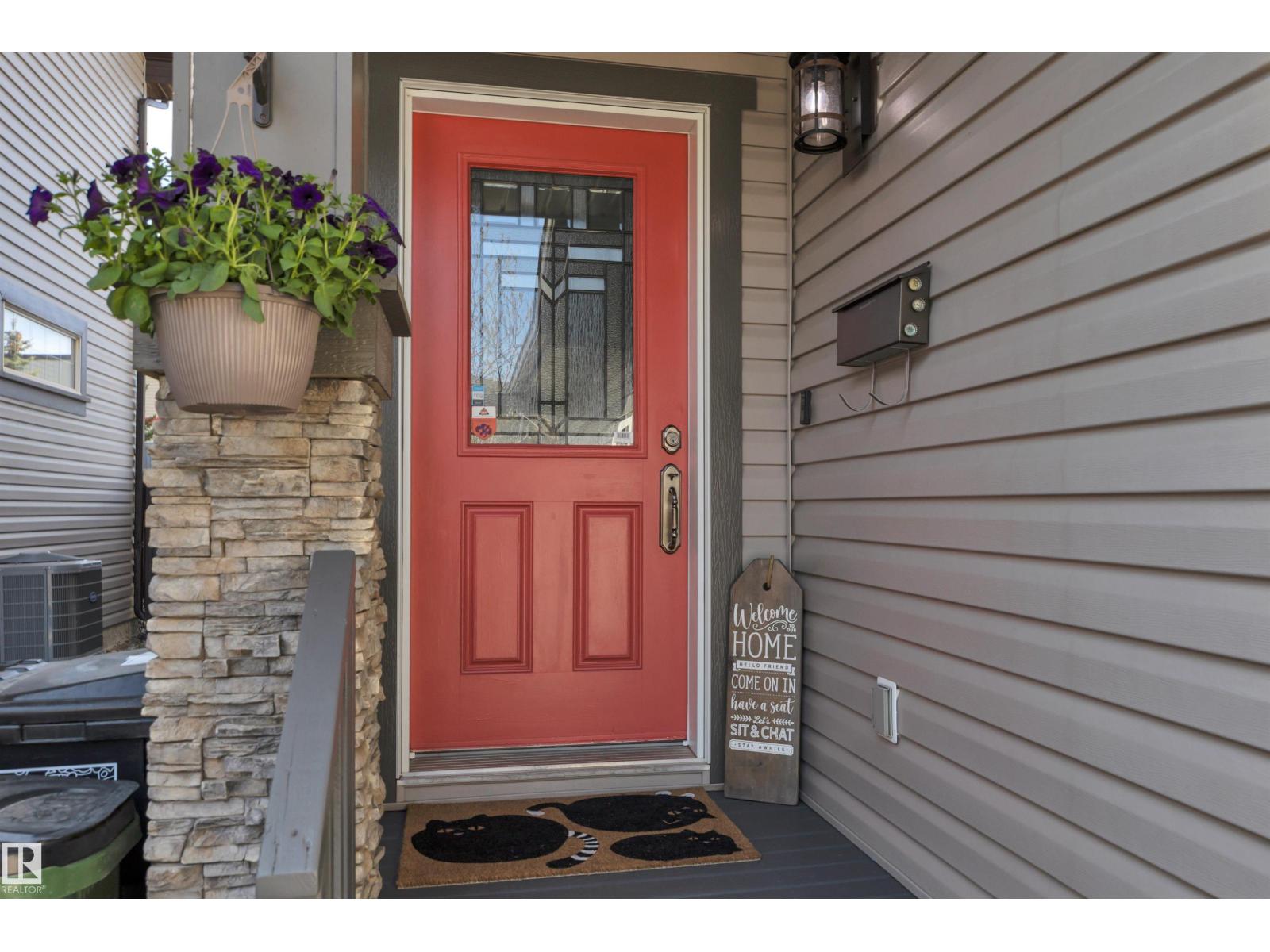 3911 Gallinger Lo Nw, Edmonton, Alberta  T5T 4G6 - Photo 4 - E4486515