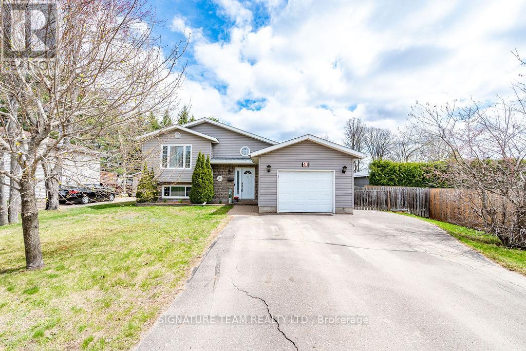 41 AUDREY STREET, Petawawa, Ontario