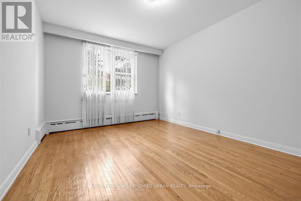 3867 Bathurst Street, Toronto, Ontario  M3H 3N4 - Photo 10 - C13101604