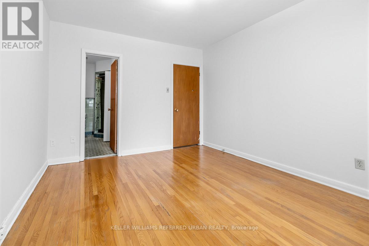 3867 Bathurst Street, Toronto, Ontario  M3H 3N4 - Photo 11 - C13101604